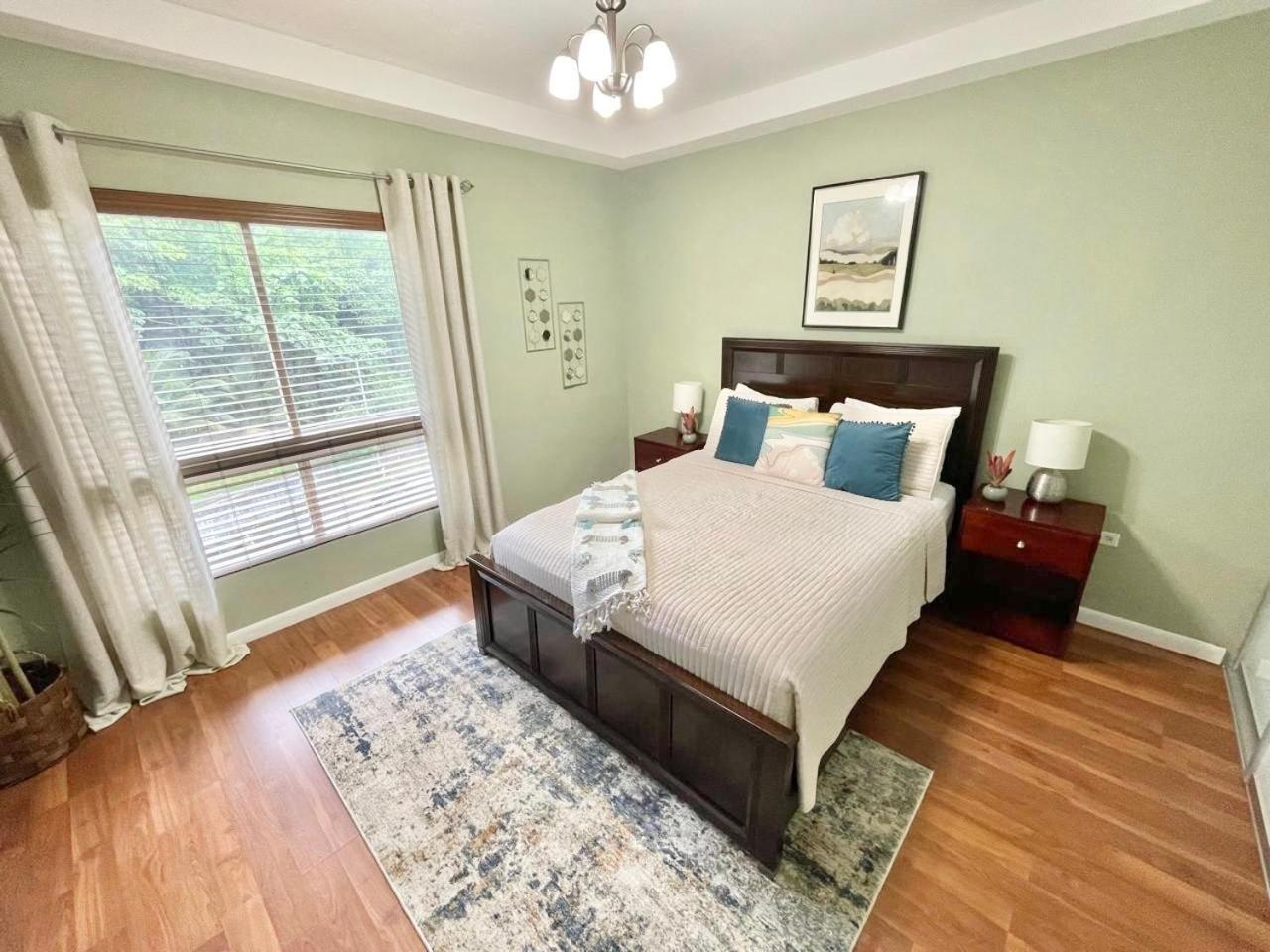 Modern 3 Bedroom Condo In Private Community #8 Petit Valley Luaran gambar